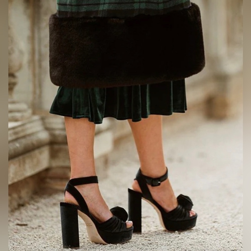 Antonio Melani × Nicola Bathie Emilia Green Velvet Rose Platform Dress Sandals